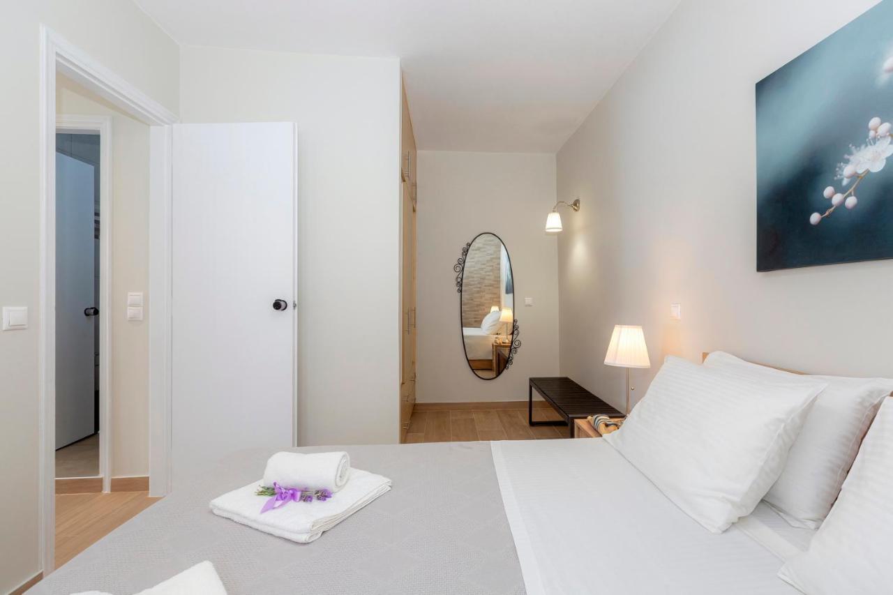 Sofia'S Apart 4U Glyfada  Luaran gambar