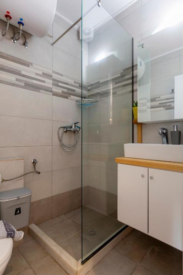 Sofia'S Apart 4U Glyfada  Luaran gambar