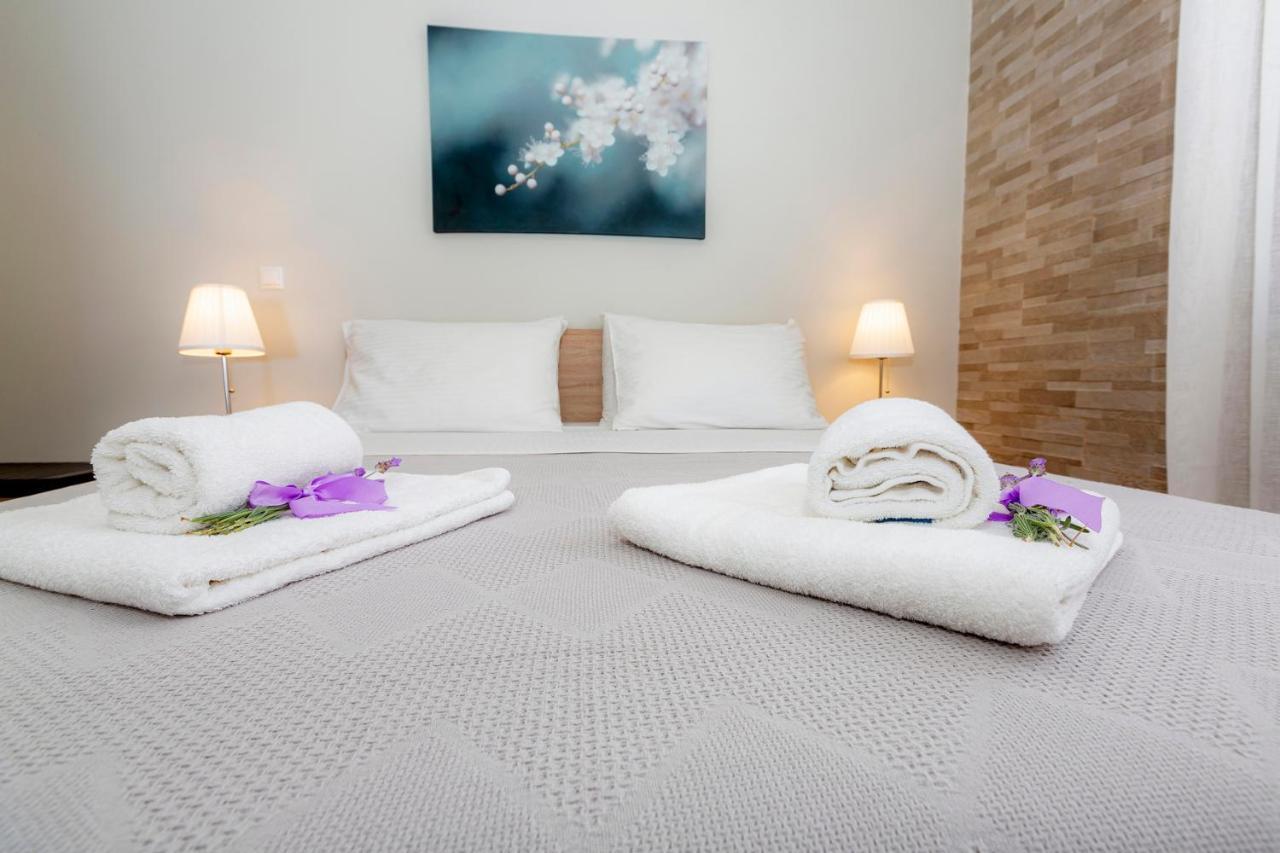 Sofia'S Apart 4U Glyfada  Luaran gambar