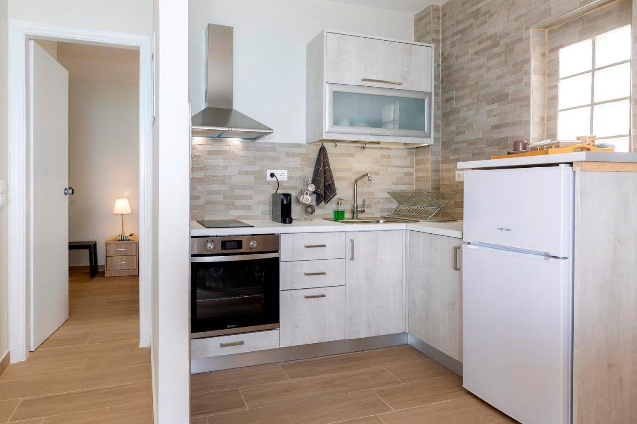 Sofia'S Apart 4U Glyfada  Luaran gambar