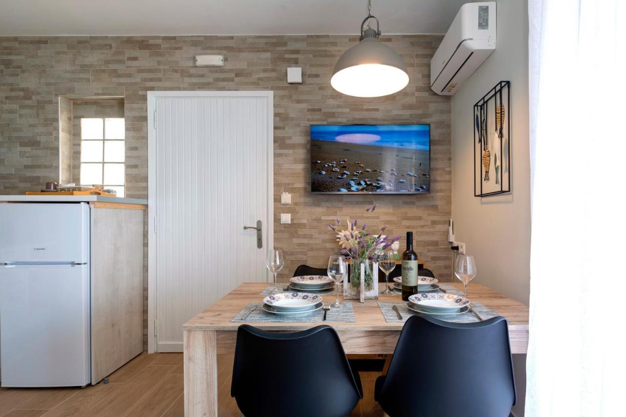 Sofia'S Apart 4U Glyfada  Luaran gambar