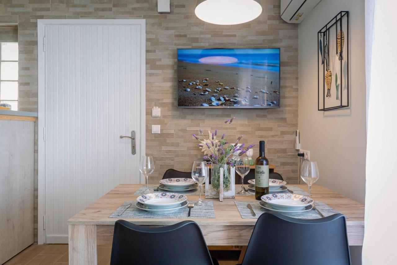 Sofia'S Apart 4U Glyfada  Luaran gambar